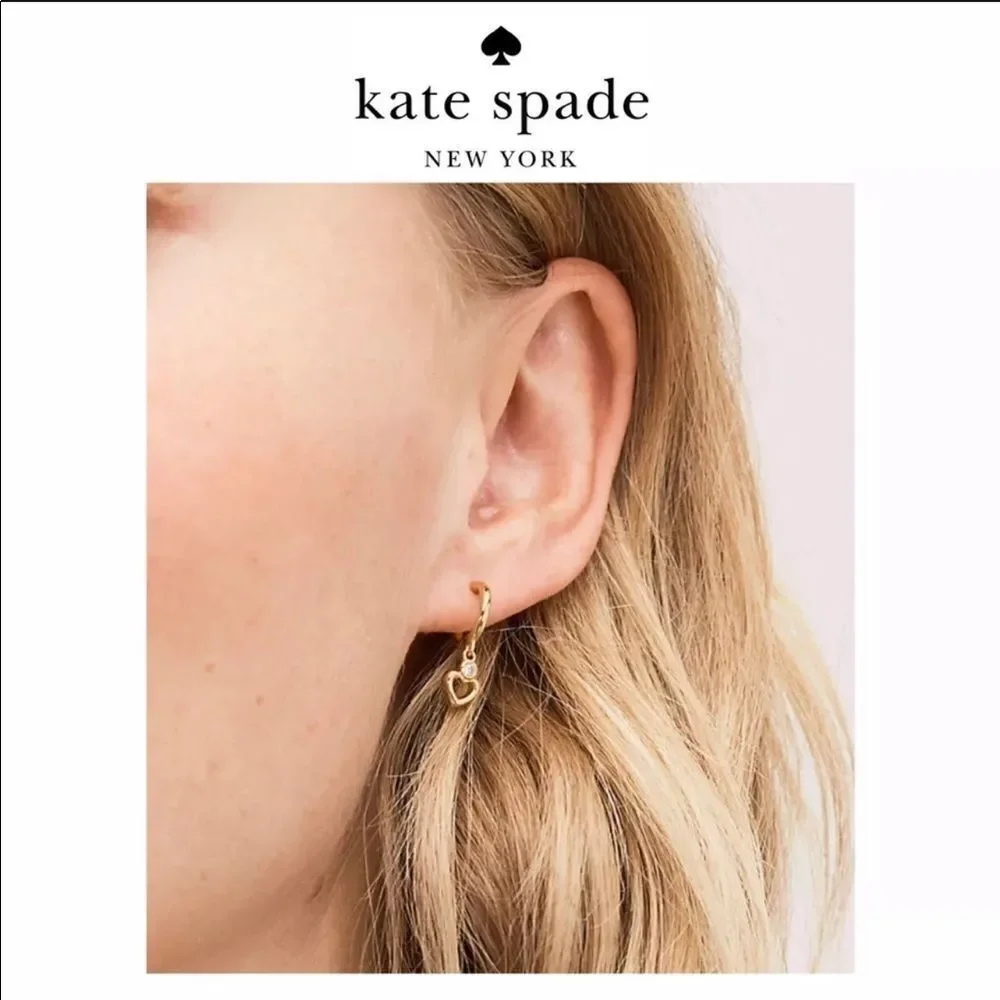 NWT Kate spade Huggies heart earrings Q